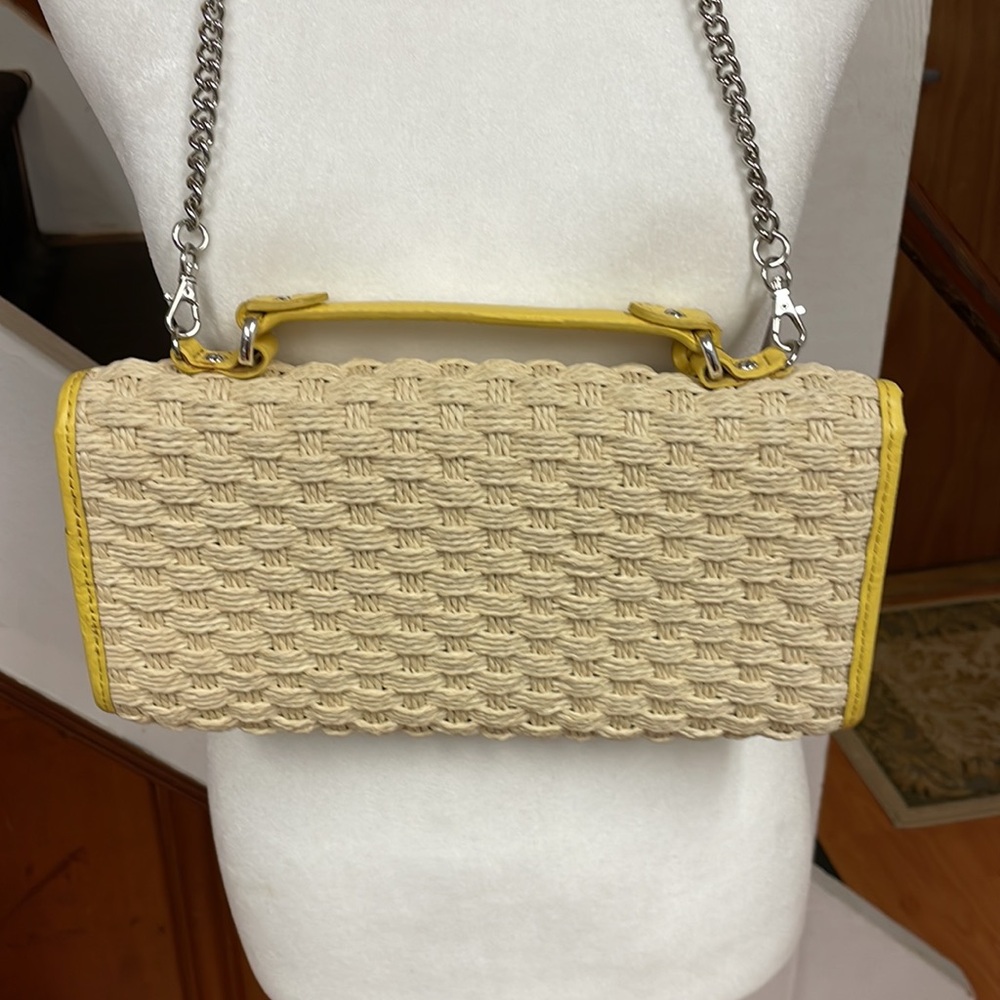 005. NWOT Beautiful Brighton Convertible Yellow Straw Shoulder Bag - Picture 5 of 10